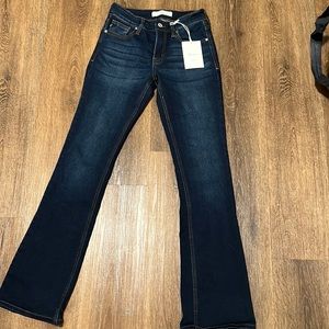 KanCan STRETCHY bell bottom jeans